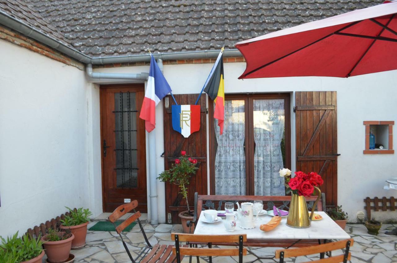 Maison D'Autrefois Mareau-aux-Pres ภายนอก รูปภาพ